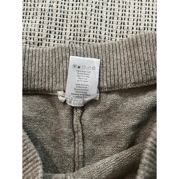 Heartloom pants size medium - Picture 7 of 8